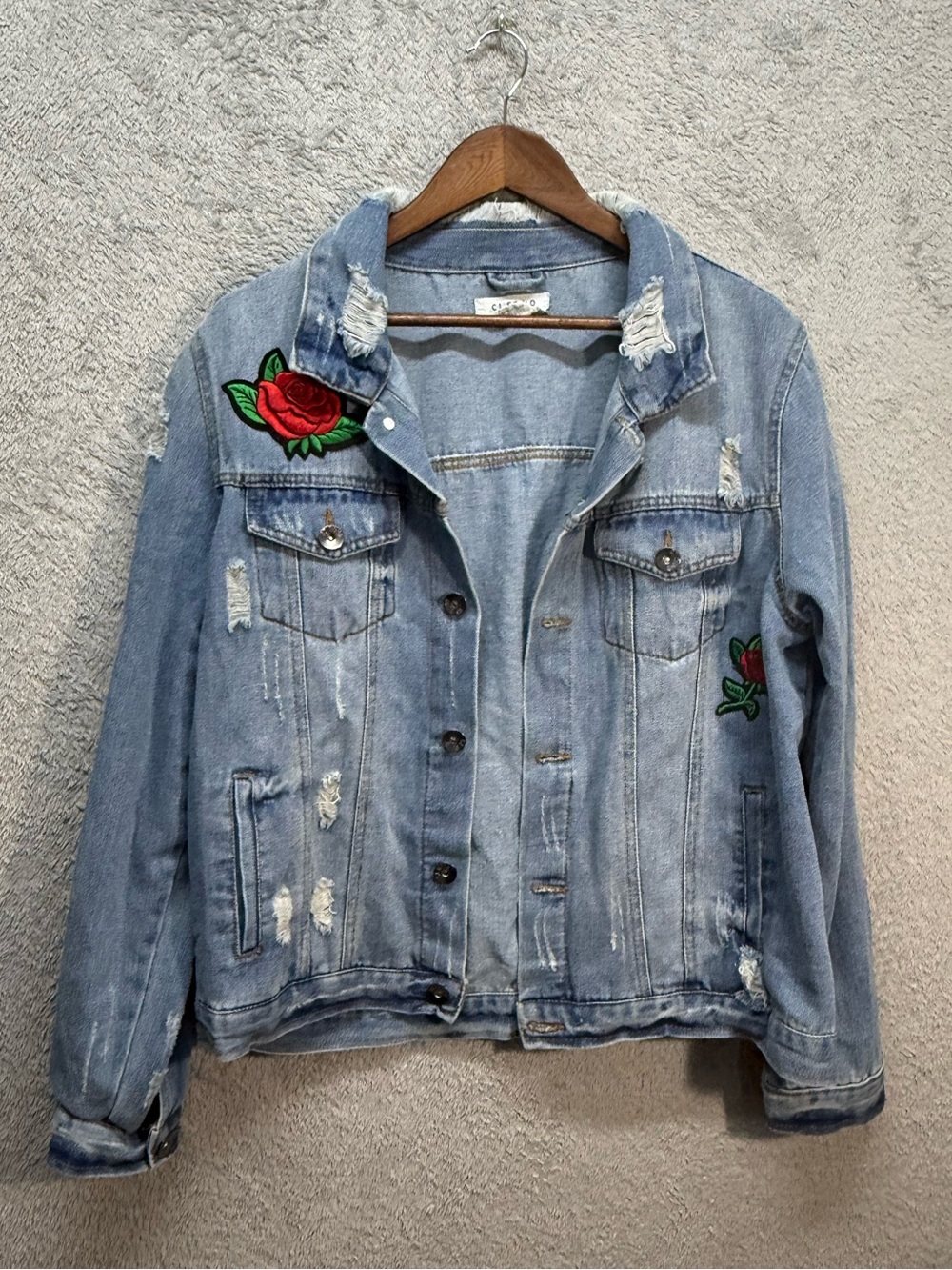 Ci Sono Distressed Denim Jacket Embroidered Rose Patch Light Wash Large